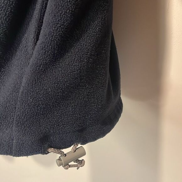 Warner Bros- Tazmanian Devil Logo Embroidered 1/4 Zip Fleece Pullover- Size XL - Picture 7 of 7